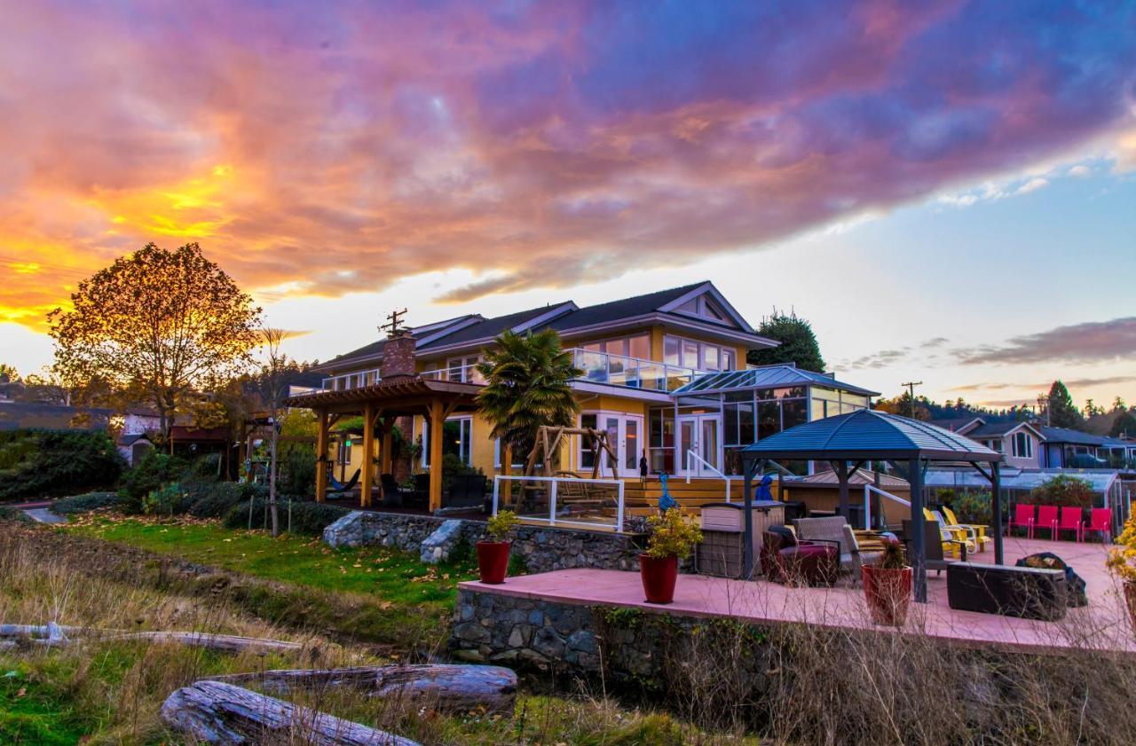 Birds Of A Feather Victoria Oceanfront Studio Suites Colwood 외부 사진